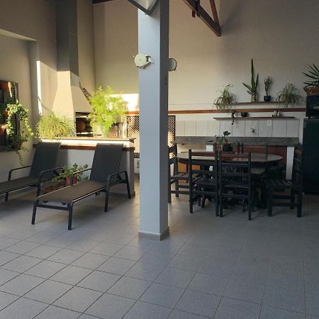 Hospedaria Canto Do Vinhedo เอสปิริโต ซานโต โด ปินญาล ภายนอก รูปภาพ